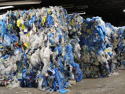 Daur Ulang Film Plastik Bekas