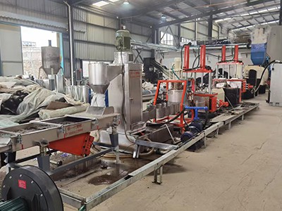Sistem Pelletisasi Plastik Twin Screw